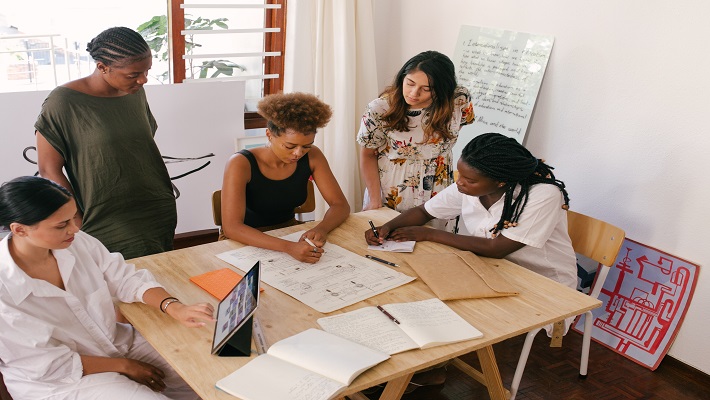 Breaking Down Barriers: How to Foster a Diverse and Inclusive Workplace Culture