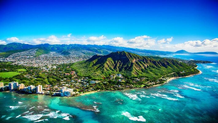 An international travelers guide to Hawaii