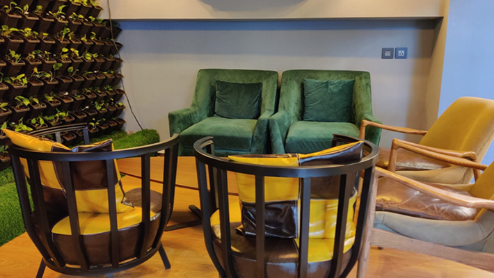 Coworking Space vs Serviced Office Coworking Space vs Serviced Office