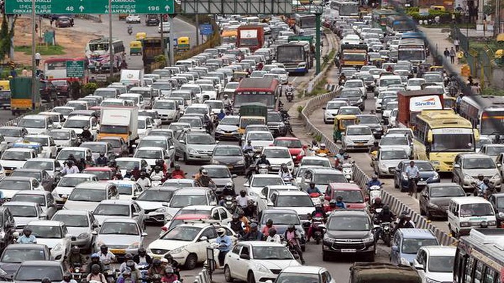 Bangalore Traffic! A Tough Task For Employees To Be On Time?